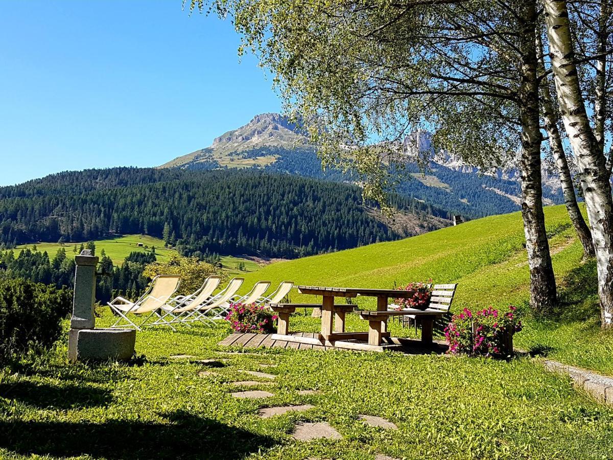 Ciasa Alpina Relax Hotel Moena Bagian luar foto
