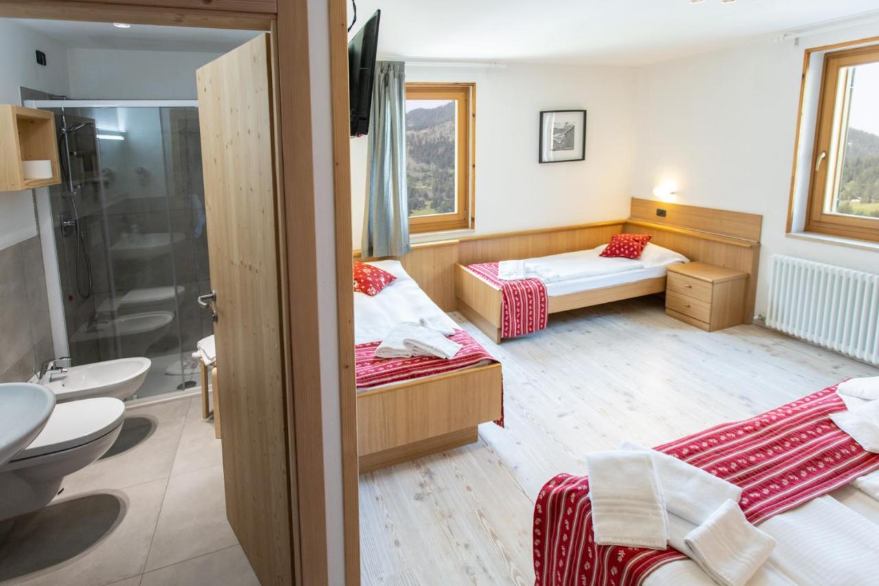 Ciasa Alpina Relax Hotel Moena Bagian luar foto