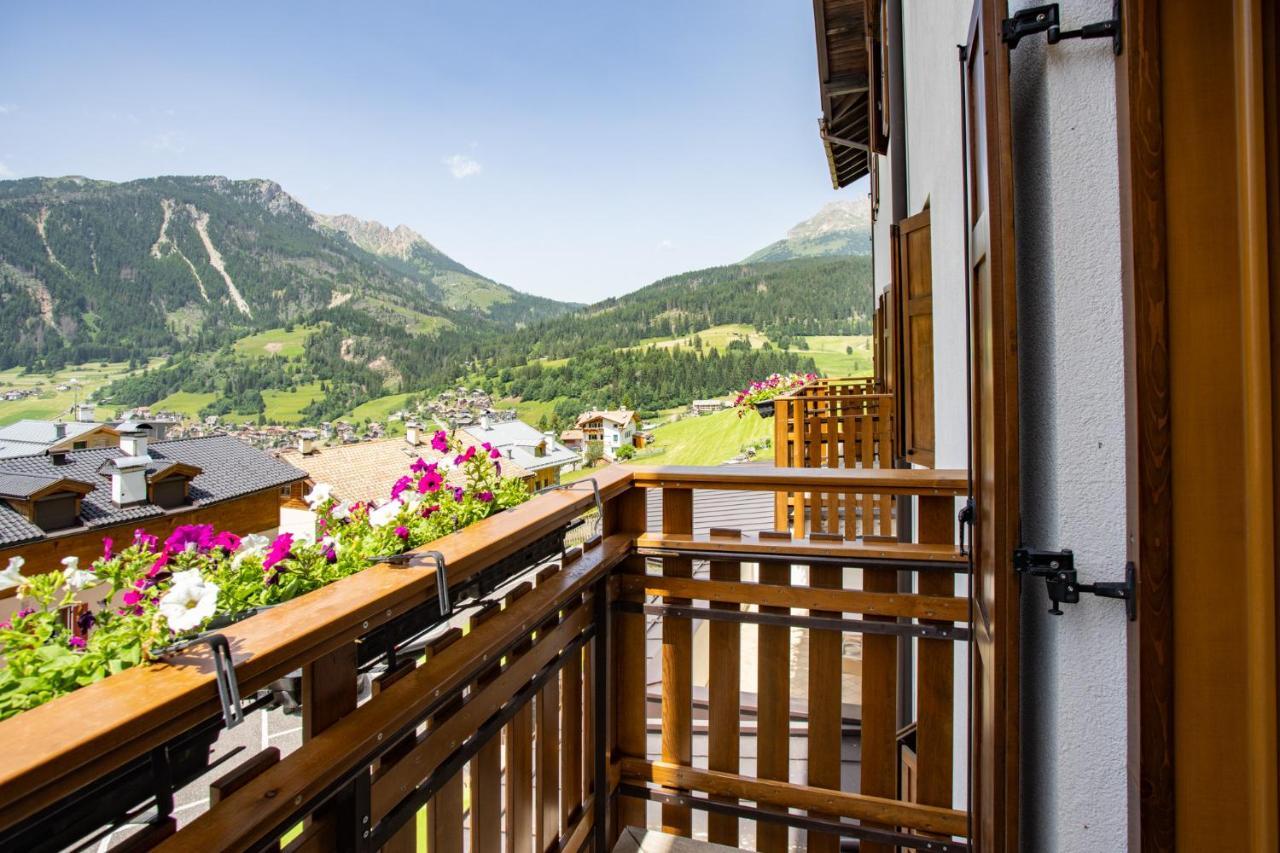 Ciasa Alpina Relax Hotel Moena Bagian luar foto