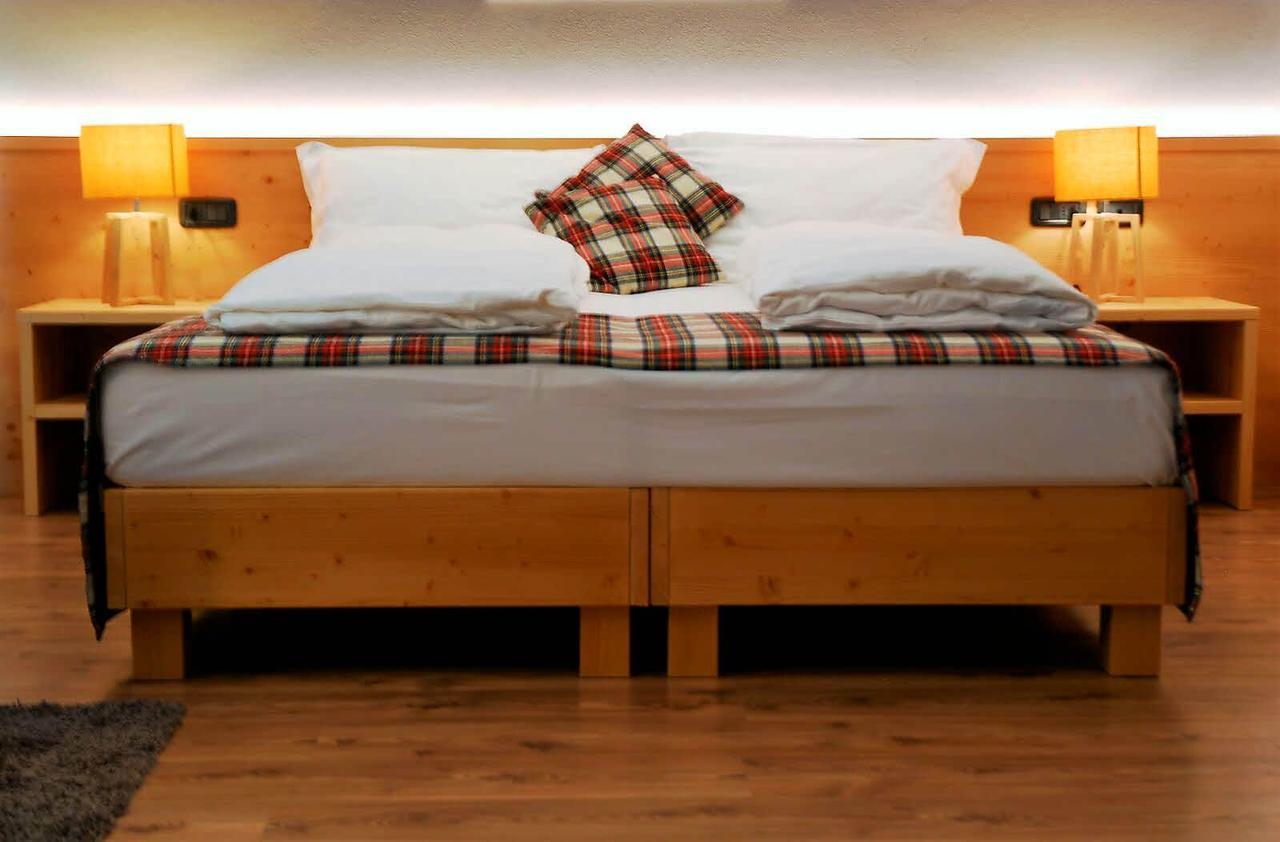 Ciasa Alpina Relax Hotel Moena Bagian luar foto